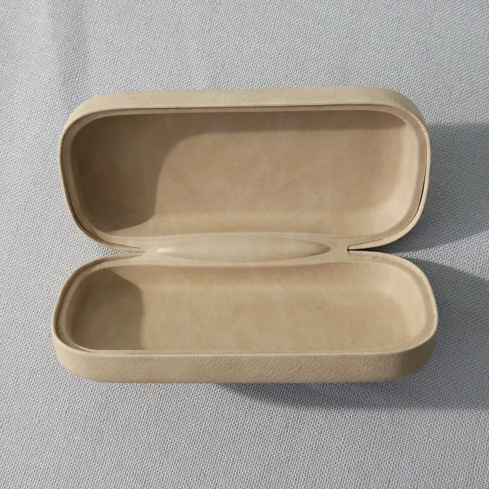 Chloé Beige Eyeglass Case Designer Sunglass‎ Hard Shell Protective Travel Case